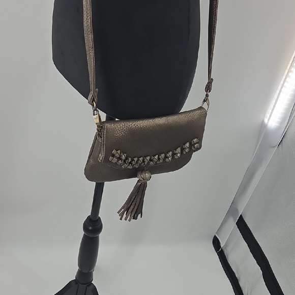 Chic Metallic Bronze Crossbody Bag with Tassel - Picture 15 of 16